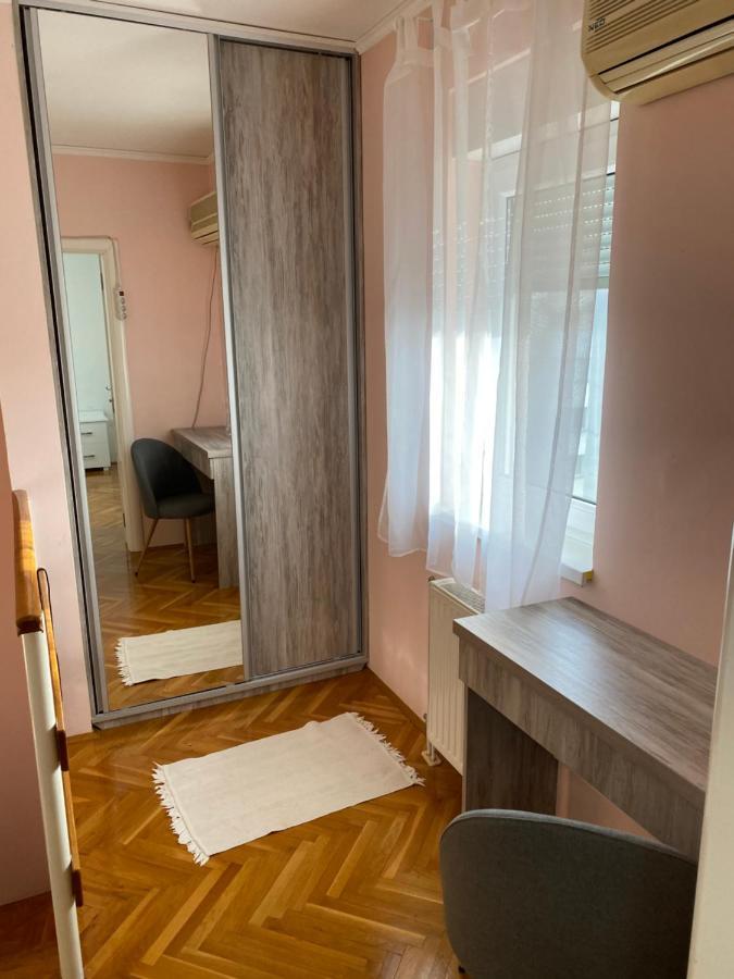 Apartment Cactus 021 Novi Sad Exterior foto