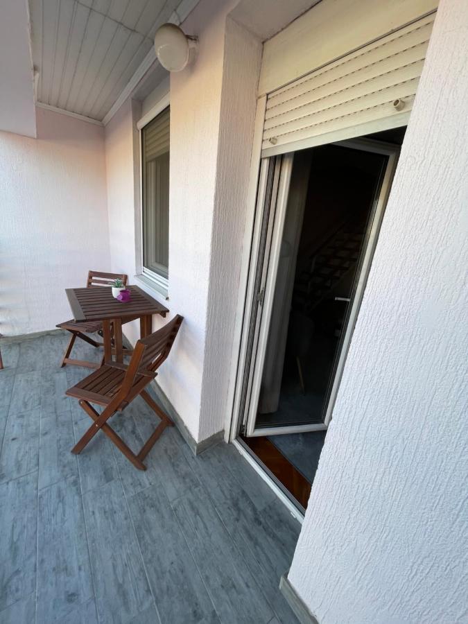 Apartment Cactus 021 Novi Sad Exterior foto
